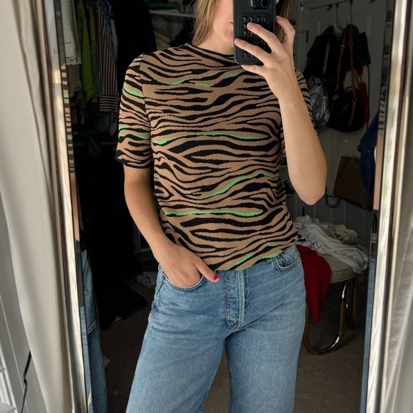 Costes Studio- Brown and Lime Green Tiger Print Shortsleeve Top - Picture 3 of 5
